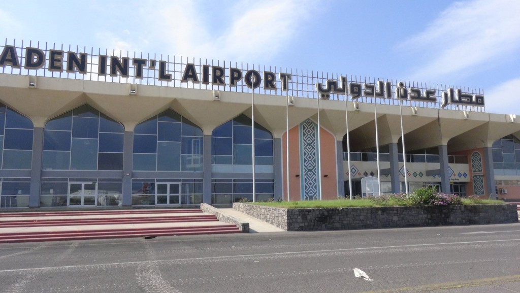 وزيرالنقل يكشف عن الموعد النهائي ﻹعادة إفتتاح مطار عدن وخطةيمنية إماراتية لتأمينة