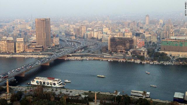 سرقة وحرق طالبة جنوبية في مصر والأمن المصري يحقق