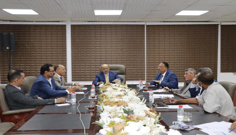 اجتماع يستعرض آلية التعامل مع طلبات الاستيراد بمختلف أنواعها